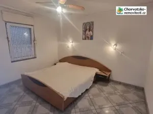 Prodej bytu 3+1, Dramalj, Chorvatsko, 80 m2
