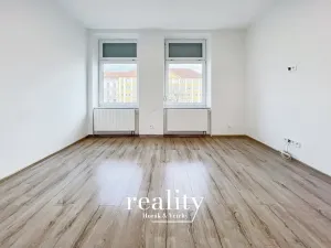 Pronájem bytu 2+kk, Znojmo, Na Rejdišti, 38 m2