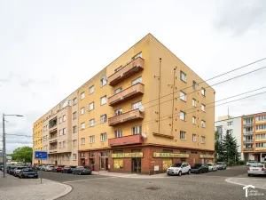 Pronájem bytu 1+kk, Pardubice - Zelené Předměstí, Sladkovského, 39 m2