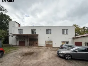 Pronájem kanceláře, Pardubice, Bohdanečská, 186 m2