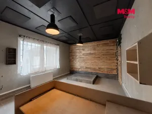 Pronájem obchodního prostoru, Klášterec nad Ohří - Miřetice u Klášterce nad Ohří, Nádražní, 100 m2