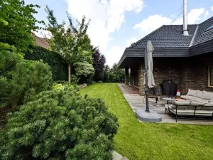 Prodej rodinného domu, Babice, Lomená, 293 m2