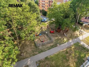 Prodej bytu 3+1, Valtice, Lázeňská, 67 m2