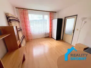 Pronájem bytu 1+1, Jílové, Spojová, 33 m2
