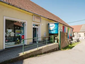 Prodej vícegeneračního domu, Kamenice, 1737 m2