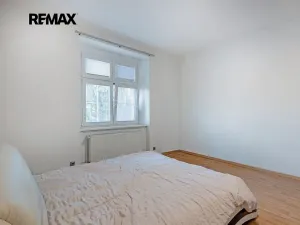 Pronájem bytu 4+kk, Praha - Smíchov, Pod tratí, 111 m2