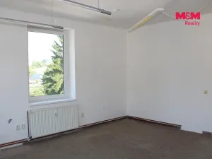 Pronájem kanceláře, Nová Paka, Komenského, 23 m2