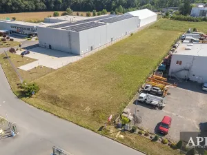 Prodej komerčního pozemku, Nivnice, 3525 m2