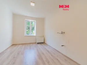 Prodej bytu 1+1, Karlovy Vary - Drahovice, Mattoniho nábřeží, 48 m2