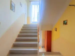 Prodej vily, Praha - Suchdol, 243 m2