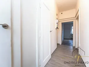 Prodej bytu 3+kk, Praha - Hloubětín, V chaloupkách, 58 m2