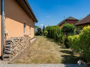 Prodej rodinného domu, Měšice, Na Blatech, 153 m2