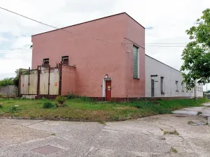 Prodej skladu, Žatec, 3347 m2