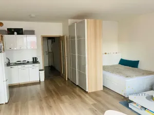 Pronájem bytu 1+kk, Praha - Modřany, Mezi vodami, 37 m2
