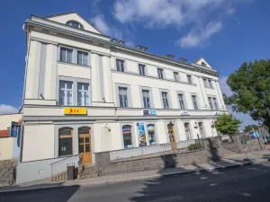 Pronájem činžovního domu, Říčany, 17. listopadu, 63 m2