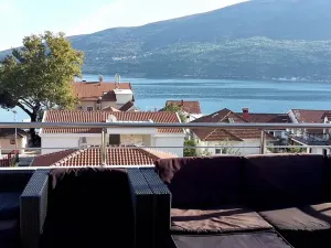 Pronájem bytu 4+kk, Đenovići, Černá Hora, 135 m2
