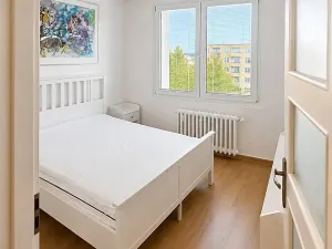 Pronájem bytu 3+kk, Praha - Střížkov, Varnsdorfská, 60 m2