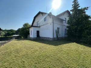 Prodej bytu 2+1, Mikulovice, 52 m2