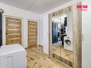Prodej bytu 2+1, Chomutov, Pod Břízami, 61 m2