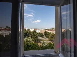 Pronájem bytu 2+1, Praha - Žižkov, náměstí Barikád, 60 m2