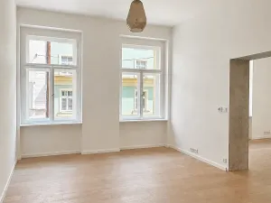 Prodej bytu 2+kk, Praha, Rybalkova, 56 m2
