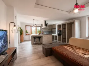 Prodej rodinného domu, Hrádek nad Nisou - Donín, Tovární, 260 m2