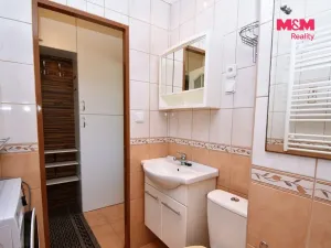 Prodej bytu 2+kk, Karlovy Vary - Rybáře, Krušnohorská, 38 m2