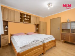 Prodej rodinného domu, Velké Karlovice, 245 m2
