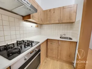 Prodej bytu 2+kk, Praha - Nusle, Kloboučnická, 59 m2