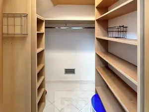 Pronájem bytu 4+kk, Praha - Vokovice, Irská, 153 m2