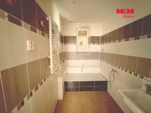 Prodej rodinného domu, Jirkov - Červený Hrádek, 306 m2