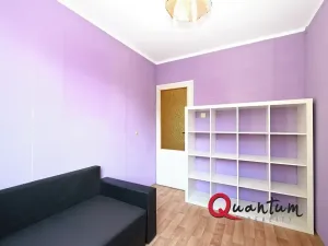 Pronájem bytu 3+1, Praha - Prosek, Veltruská, 60 m2