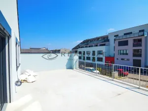 Prodej bytu 3+kk, České Budějovice, J. Dobrovského, 91 m2