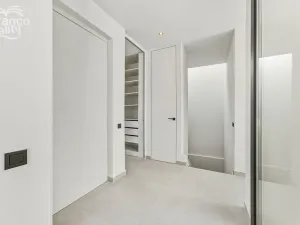 Prodej rodinného domu, Polop, Alicante, Španělsko, 200 m2