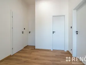 Pronájem bytu 2+kk, Brno, Výpadní, 52 m2