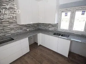 Prodej rodinného domu, Pinoso, Alicante, Španělsko, 150 m2