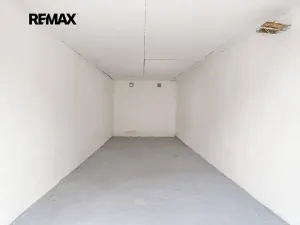 Prodej garáže, Praha - Břevnov, 18 m2