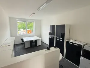 Pronájem kanceláře, Plzeň, Jateční, 230 m2