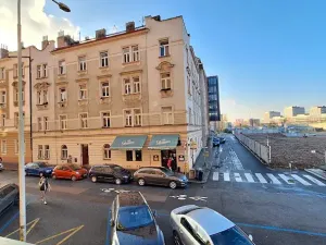 Pronájem bytu 2+kk, Praha - Holešovice, Malá Plynární, 49 m2