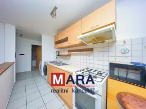 Prodej obchodního prostoru, Tovačov, Náměstí, 739 m2