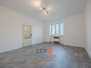Prodej bytu 1+1, Znojmo, Loucká, 42 m2