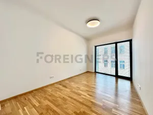 Pronájem bytu 2+kk, Praha, Holečkova, 55 m2