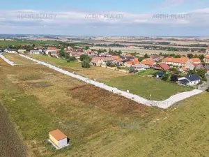 Prodej pozemku pro bydlení, Slaný, 879 m2