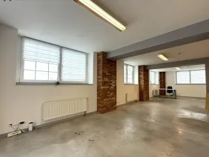 Pronájem skladu, Praha - Čakovice, Cukrovarská, 468 m2