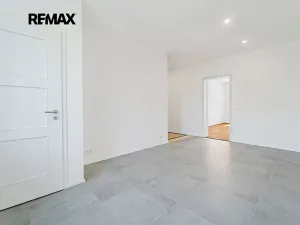 Prodej bytu 3+1, Slaný, Navrátilova, 84 m2