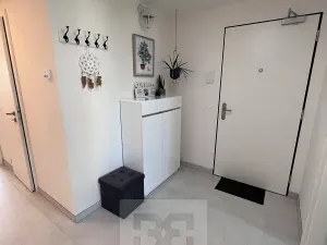 Pronájem bytu 3+kk, Praha - Michle, U plynárny, 79 m2