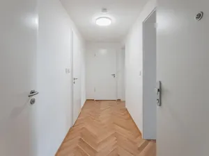Pronájem bytu 3+kk, Praha - Nové Město, Růžová, 79 m2