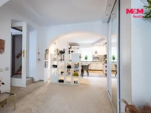Prodej rodinného domu, Loučim, 300 m2