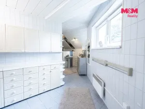 Prodej rodinného domu, Loučim, 300 m2