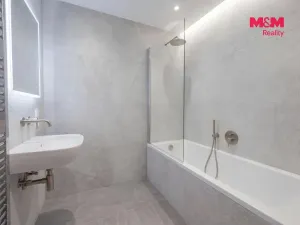 Prodej bytu 3+1, Kladno - Kročehlavy, Děčínská, 76 m2